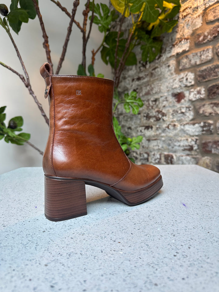 Dorking Cristel Alias Lisbano Boot