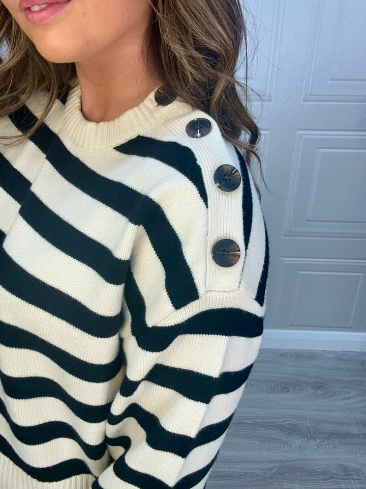 Kaffe Kamarie Antique White/Black Stripe Pullover