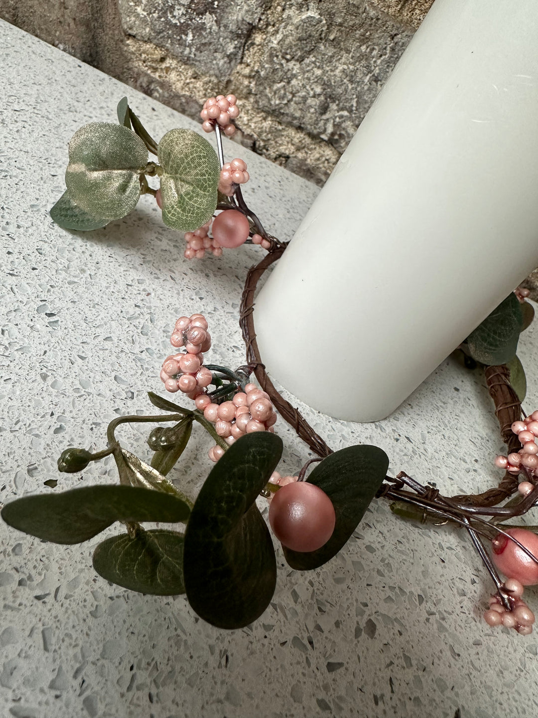 Christmas Blush Berry Candle Ring