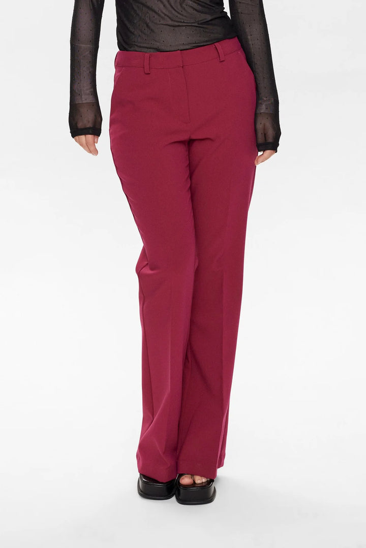 Numph Nuronja Kendall Beet Red Pant