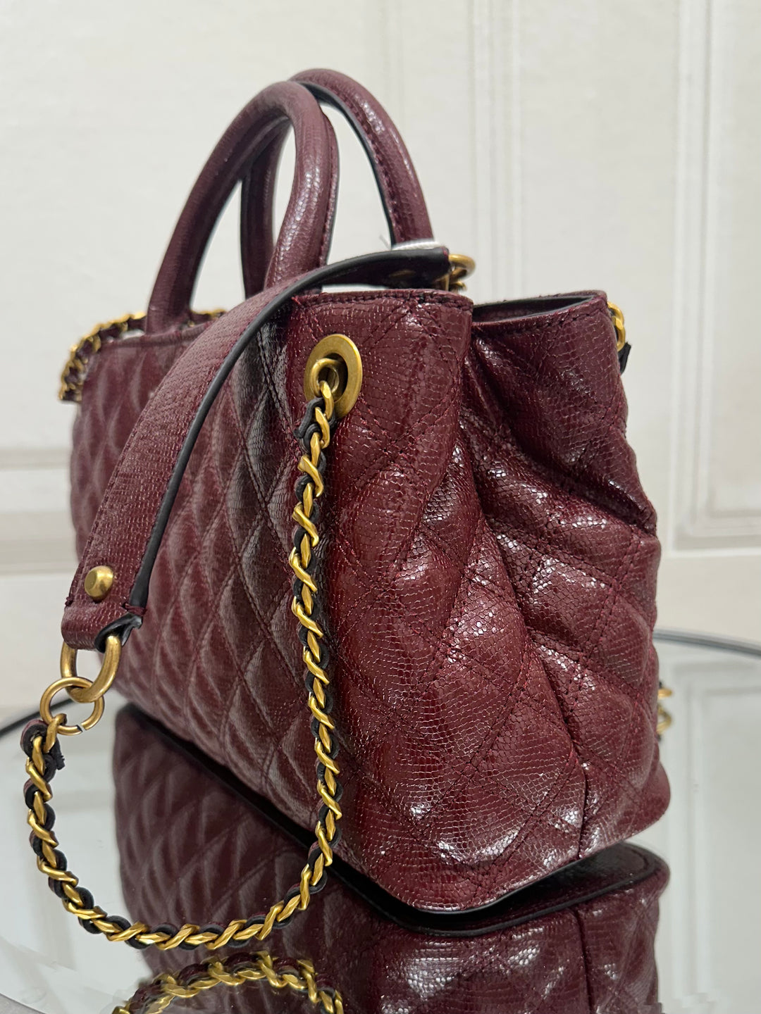 Guess Giully Burgundy Shoulder Satchel Bag