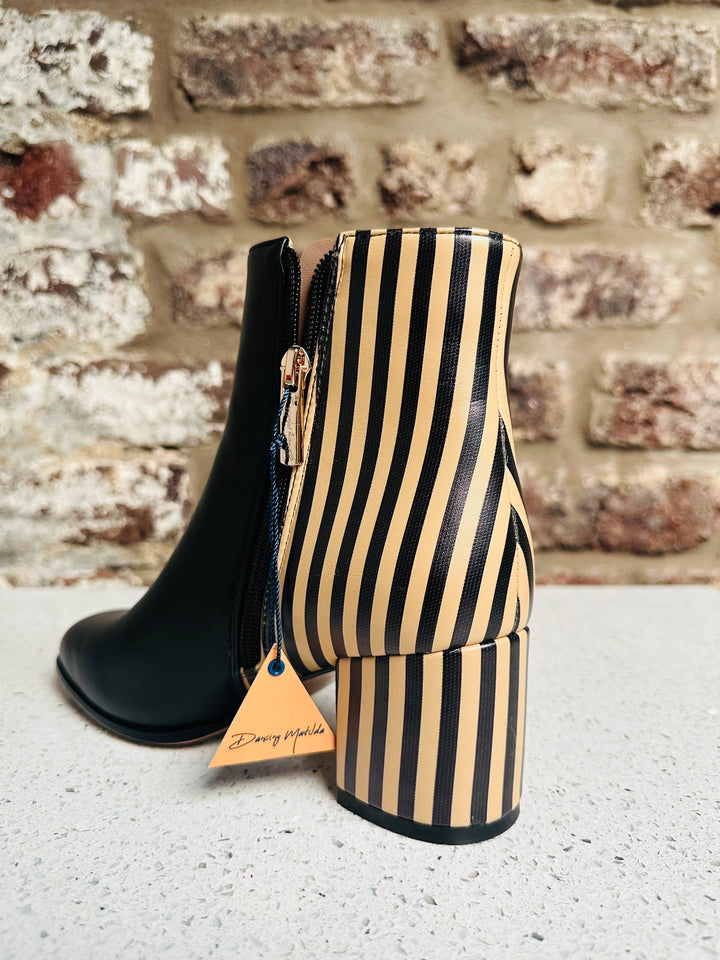 Dancing Matilda Acrobat Striped Boot 005