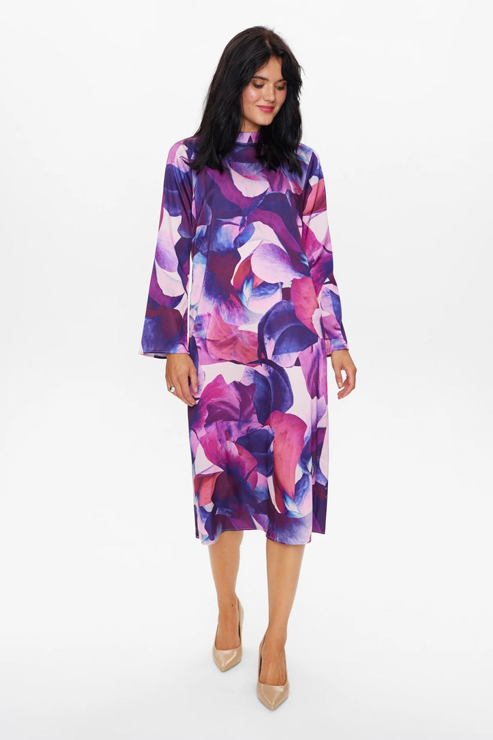 Numph Nuisobelle Dress Violet Ice