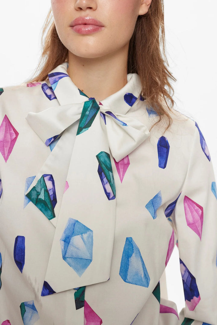 Numph Nucrydtal Bow Tie Shirt Cloud Dancer