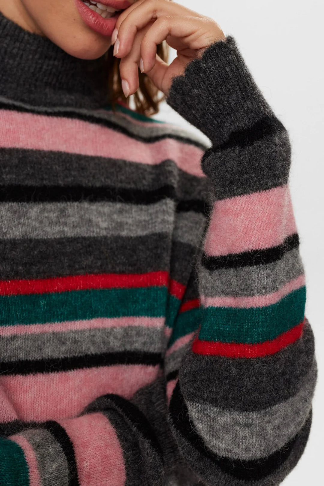 Numph Nuriette Peony Stripe Highneck Pullover